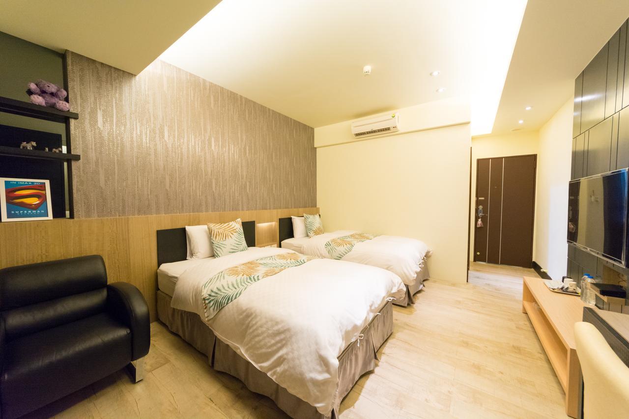 W Hostel Tainan Eksteriør bilde