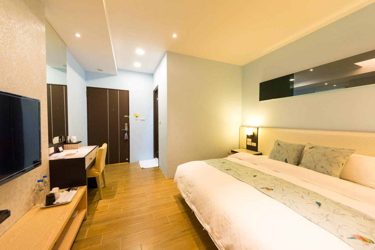 W Hostel Tainan Eksteriør bilde