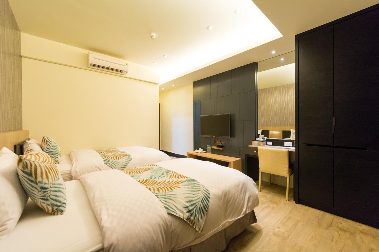 W Hostel Tainan Eksteriør bilde