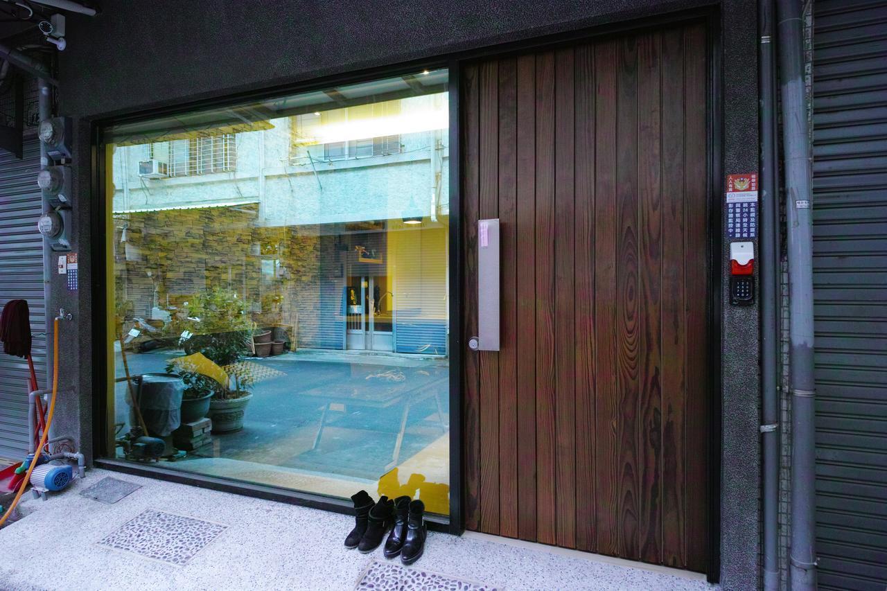 W Hostel Tainan Eksteriør bilde